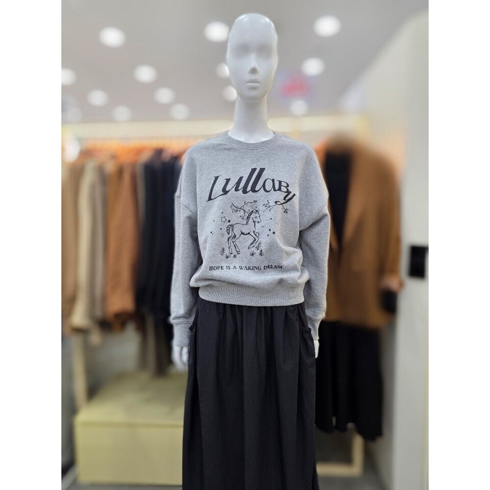 플라스틱아일랜드 크롭 유니콘 프린트 맨투맨 PQ4CL061_DJ