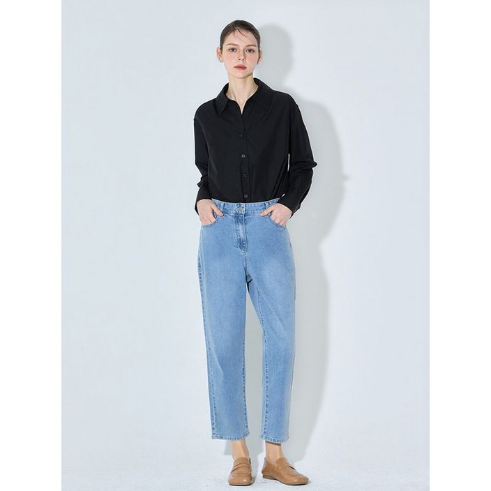 쉬즈미스 하이웨이스트 테이퍼드핏 데님 팬츠  택가격  178000원