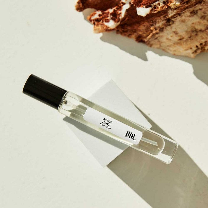 불리 오드퍼퓸 10ml 트래블퍼퓸 니치향수 이리드말트 라베뉴즈 목욕하는여인 불리 오드퍼퓸 10ml 트래블퍼퓸 니치향수 이리드말트 라베뉴즈 목욕하는여인