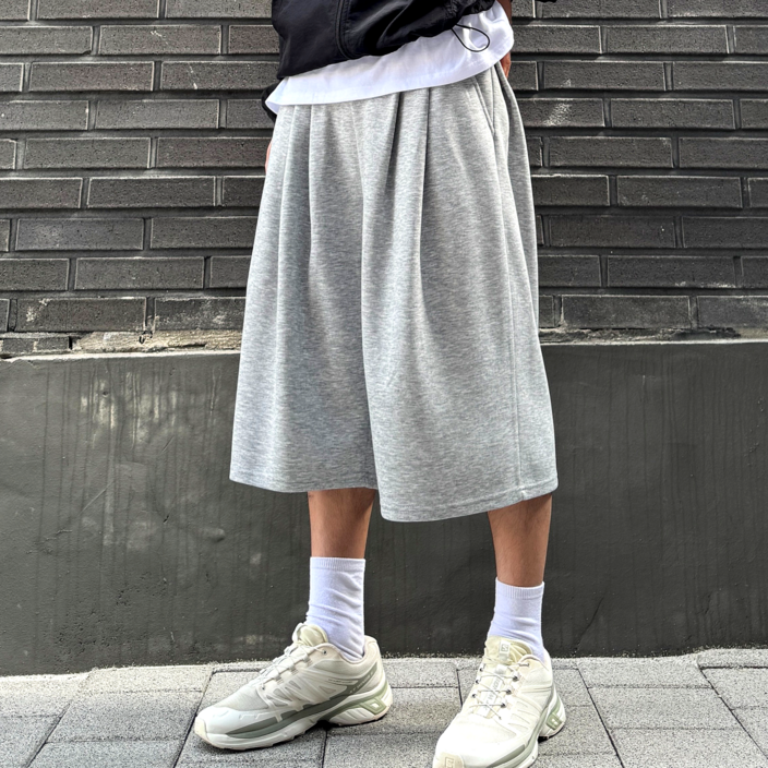 시온 고중량 핀턱 와이드 버뮤다팬츠