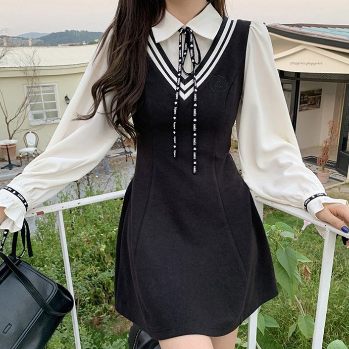 구디프 여성용 스쿨룩 소녀감성 배색 원피스 구디프 여성용 스쿨룩 소녀감성 배색 원피스