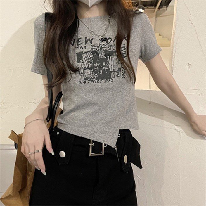 일월전빵 레터링 프린팅 언발 컷팅 크롭 반팔티 빈티지 데일리룩 BC047