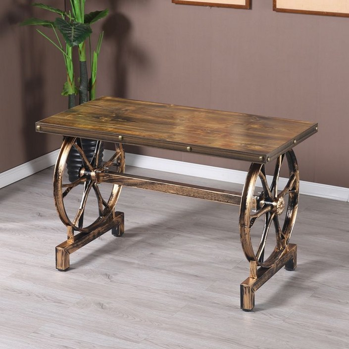 빈티지 식탁 테이블 다이닝 인테리어 엔틱 레스토랑 카페