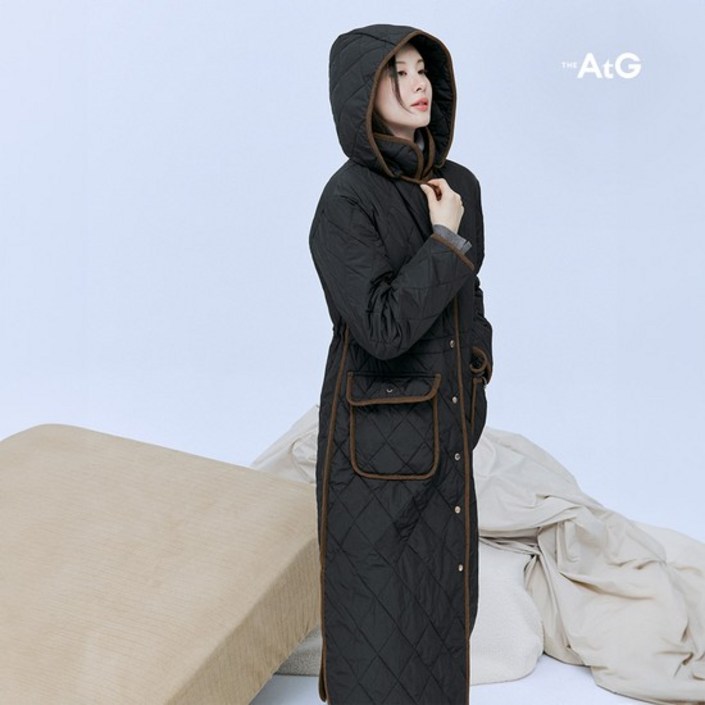 론칭가 99,900원 더엣지 24FW 경량 롱 패딩 코트 론칭가 99,900원 더엣지 24FW 경량 롱 패딩 코트