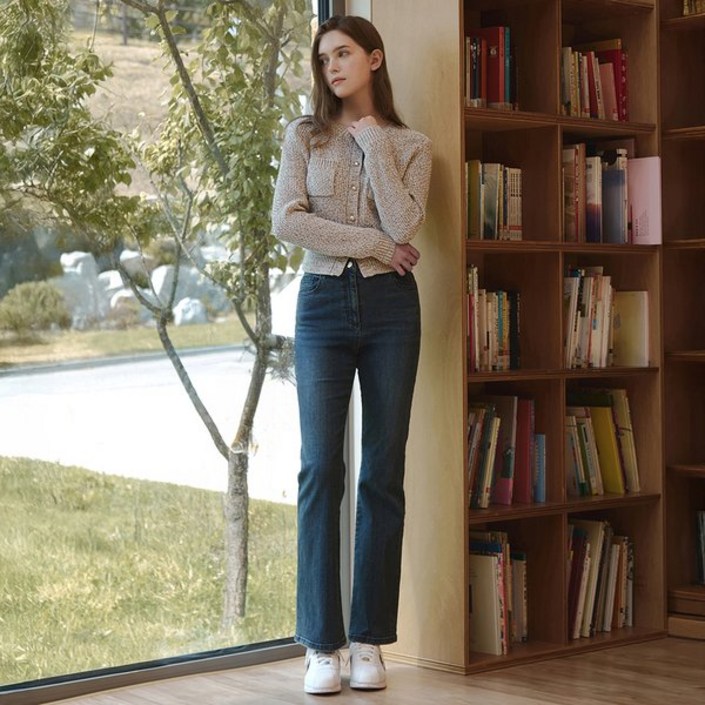 백화점매장출고 잇미샤 25 FW 세미 부츠컷 데님 팬츠 ITP8ZDP890