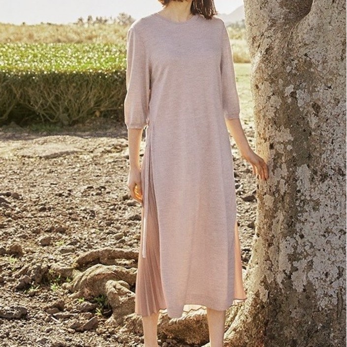 최초가 99000지스튜디오21 리버시블 니트 원피스 431586