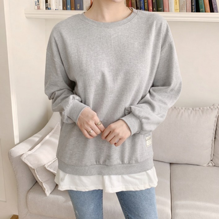 라라온 레이어드 라벨 긴팔 맨투맨 26TSP3707