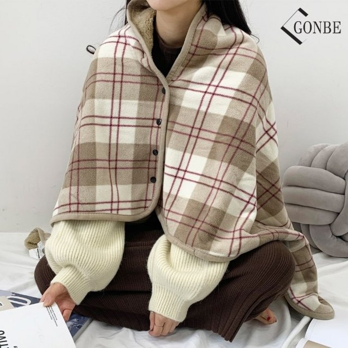 똑딱이 망토 앤 무릎 담요