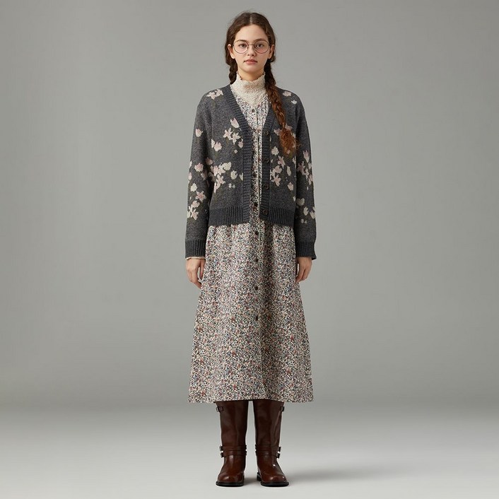 백화점 정품 25FW 써스데이아일랜드 플라워 자카드 니트 가디건 T258MCD261W