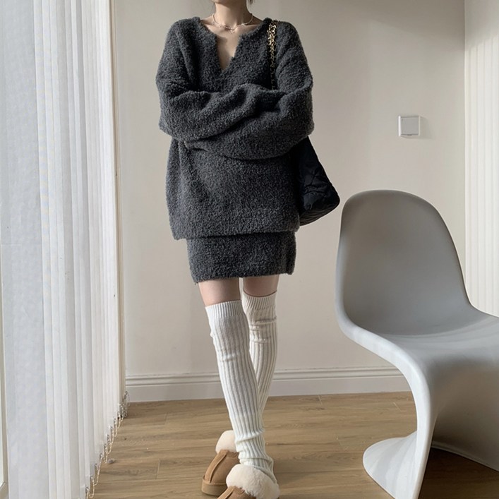 비비에모 폴뉴 부클 브이넥 니트 상하의 세트 12150