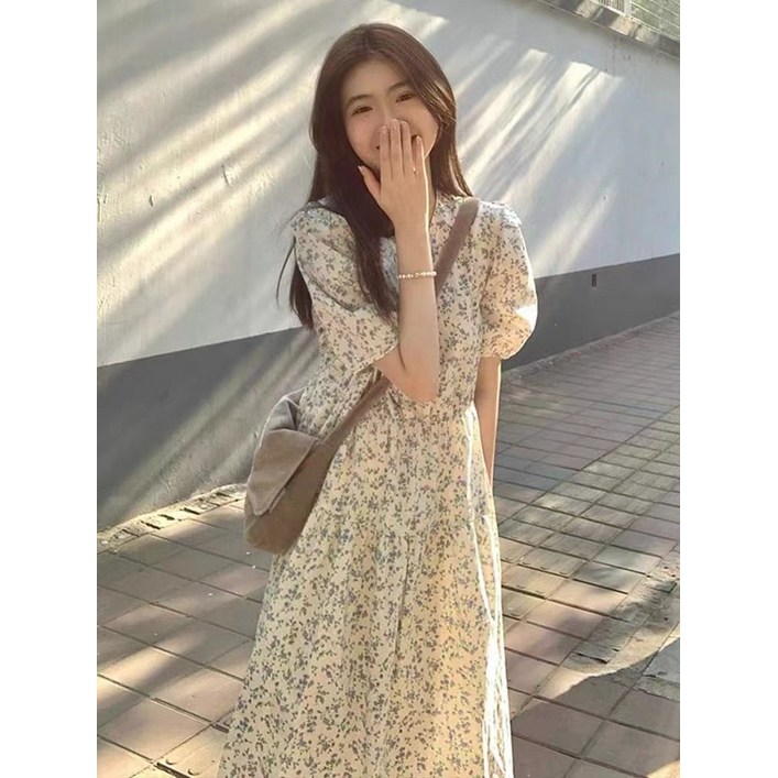 바캉스 분위기 플라워 원피스