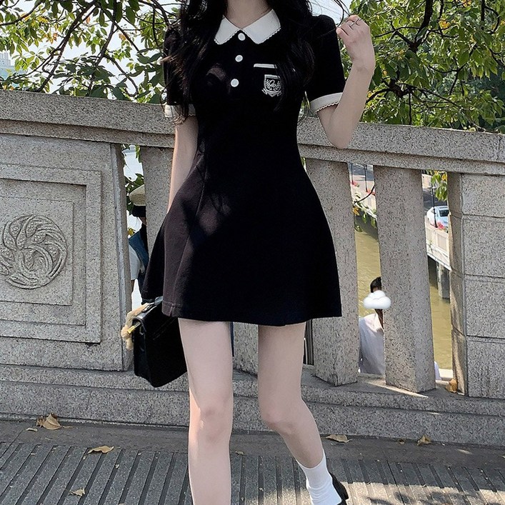 카밀라쇼룸 부드럽고 편한 재질 배색 사랑스럽고 귀여운 스타일 미니 카라 원피스