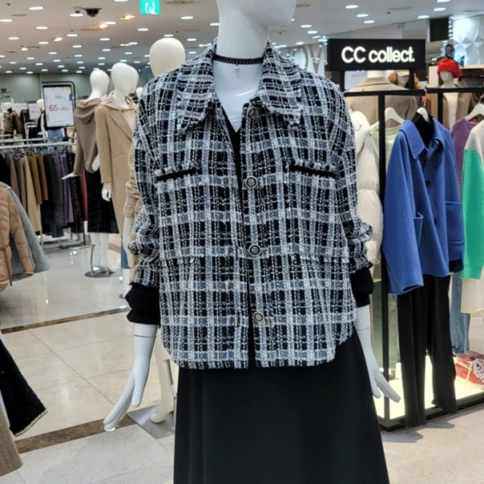 씨씨콜렉트 스탠카라 셔츠형 트위드재킷E213PSF124블랙 씨씨콜렉트 스탠카라 셔츠형 트위드재킷E213PSF124블랙