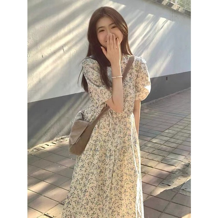 바캉스 분위기 플라워 원피스