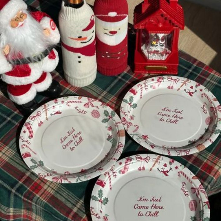 호두네잡화점 크리스마스 파티 레터링 디자인 테이블 일회용 종이접시