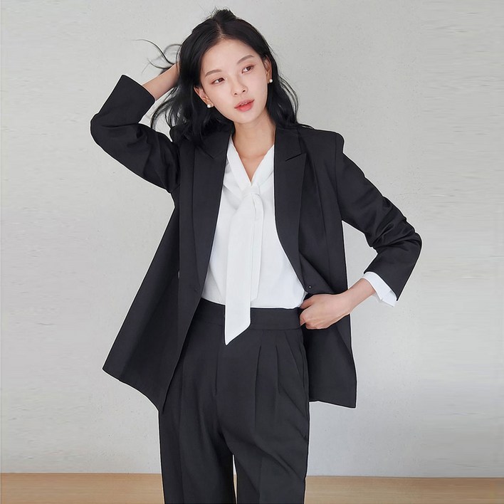 여성 세미정장자켓 검정 빅사이즈 면접 오피스룩 이안 여성 세미정장자켓 검정 빅사이즈 면접 오피스룩 이안
