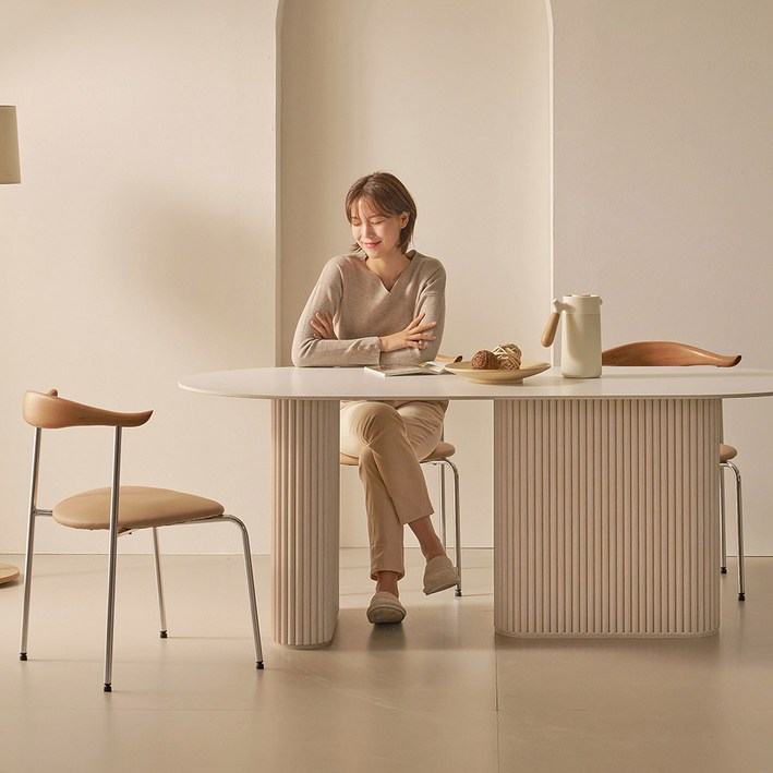 제이픽스 그레이스 세라믹 양타원 테이블 1600, 상판 마블  다리 네츄럴, 4인용