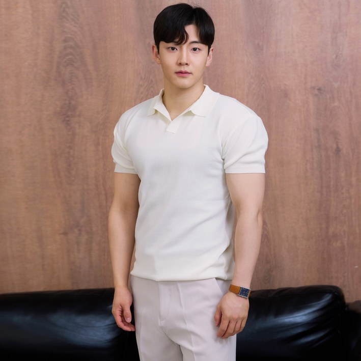 핵쿨남 남성용 아이스쿨링 머슬핏 반팔 오픈 카라 니트 핵쿨남 남성용 아이스쿨링 머슬핏 반팔 오픈 카라 니트