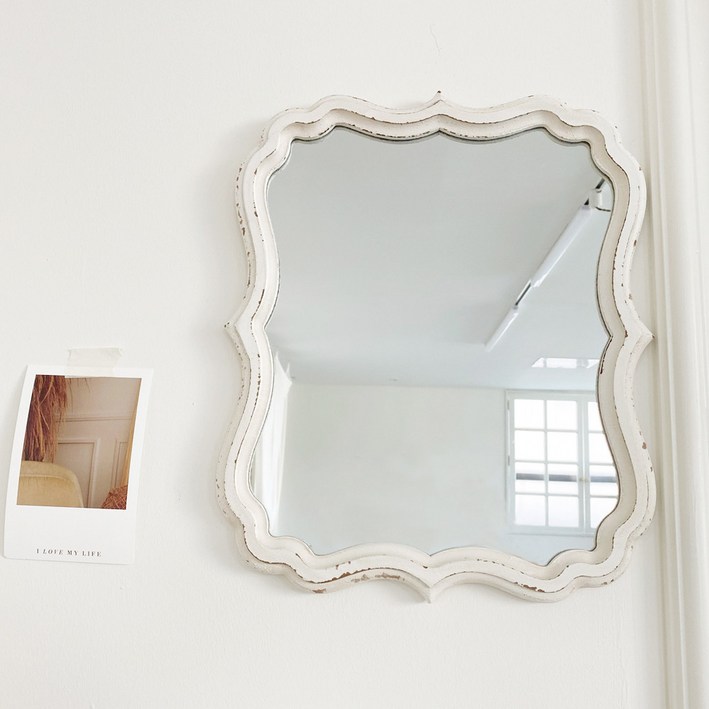 빈티지 프렌치 쉐비 화이트 엔틱 벽걸이 거울 우드 카페 화장대 매장 인테리어 A32X39