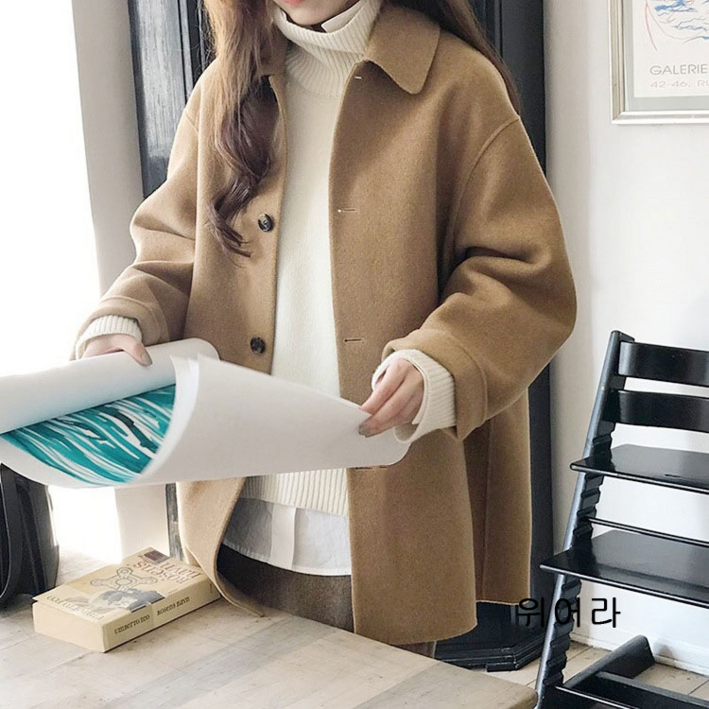 모이르벨라 여성용 싱글 카라넥 하프코트 자켓 모이르벨라 여성용 싱글 카라넥 하프코트 자켓