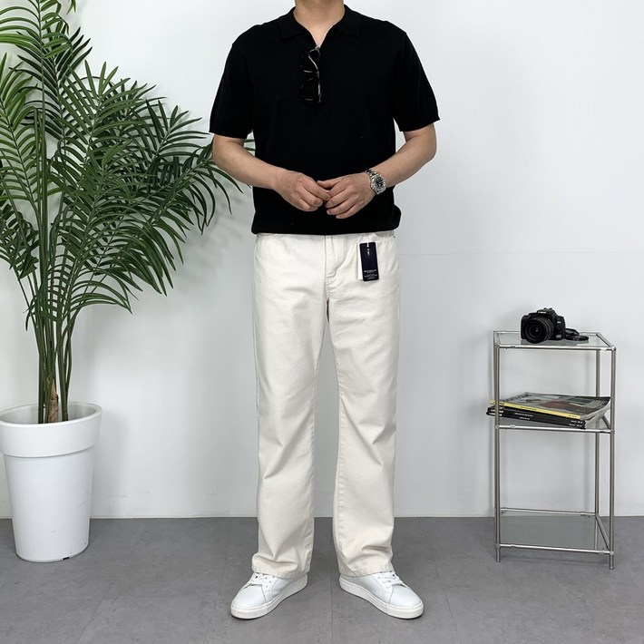 남자 사계절 내츄럴 세미 와이드 크림진 아이보리 일자 데님팬츠