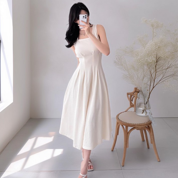 글램디브 나워스 스퀘어넥 핀턱 민소매 롱원피스 AA0500