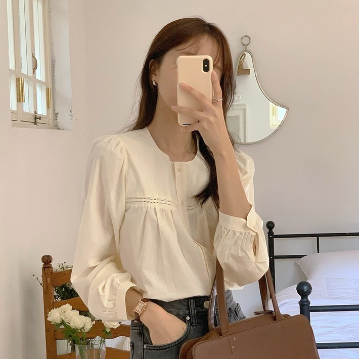 뉴데이봄 여성 퍼프 긴팔블라우스 하객룩 출근룩 데이트룩 오피스룩 러블리블라우스 봄신상 라운드블라우스