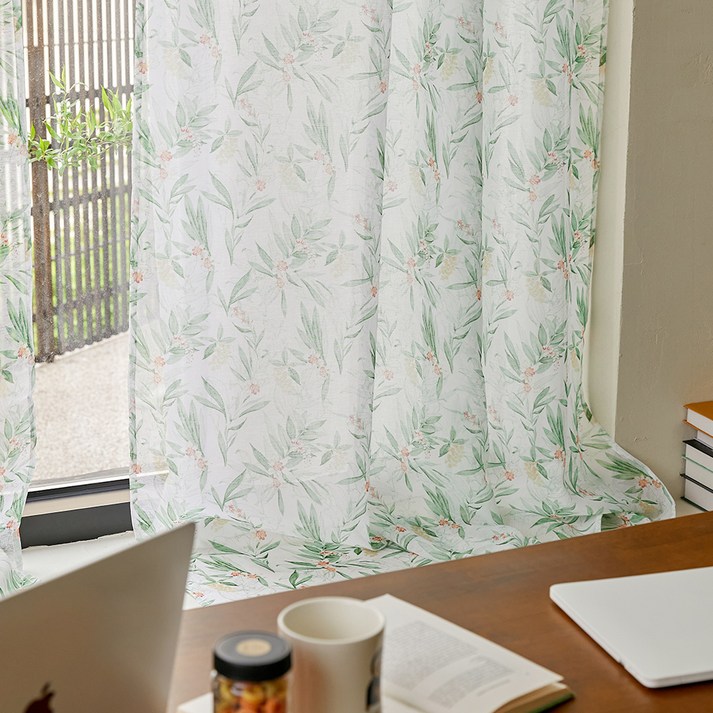 바자르 썸그린 가리개커튼 긴창형  길이조절 압축봉