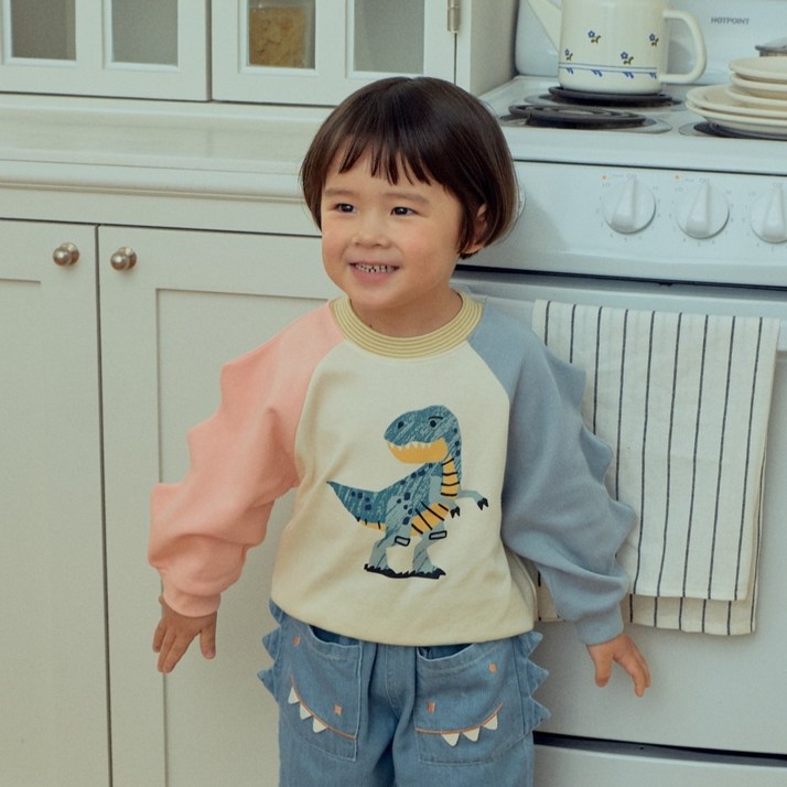 퍼스트블루 아동용 공룡뿔 긴팔 맨투맨