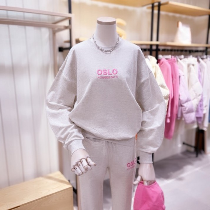 시에로 SI1TSF754 OSLO로고 리버스 맨투맨 시에로 SI1TSF754 OSLO로고 리버스 맨투맨