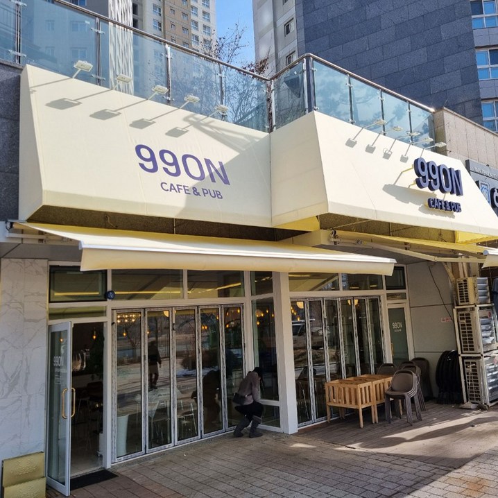 에버그린어닝 고정어닝 어닝간판 비가림막 차양막 인테리어 테라스 카페 펜션 천갈이 시공 주문 제작 천막 국산 방수원단 에버그린어닝 고정어닝 어닝간판 비가림막 차양막 인테리어 테라스 카페 펜션 천갈이 시공 주문 제작 천막 국산 방수원단