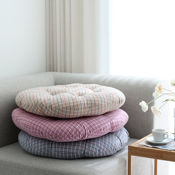 데코벨 세미 잔체크 양면 원형 방석 ML