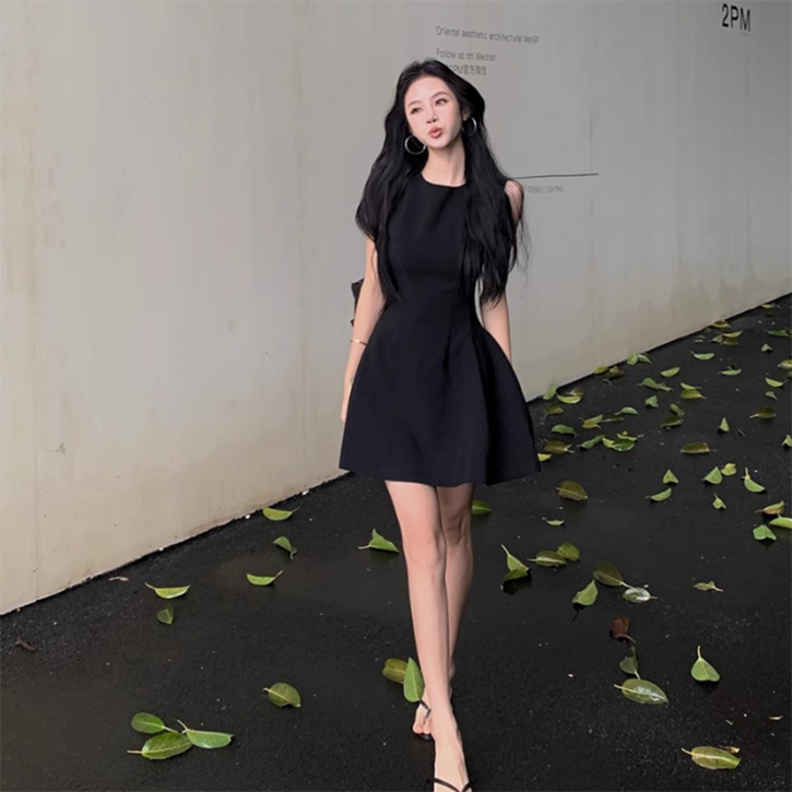 피어니스트 허리슬림 퓨어 민소매 심플 A라인 미니원피스