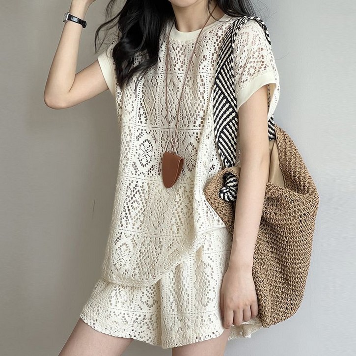 여성 캐주얼 세트 봄 여름 반팔 상의  하이웨이스트 와이드 반바지 상하의 투피스 기질 펀칭 니트 투피스 세트 CY