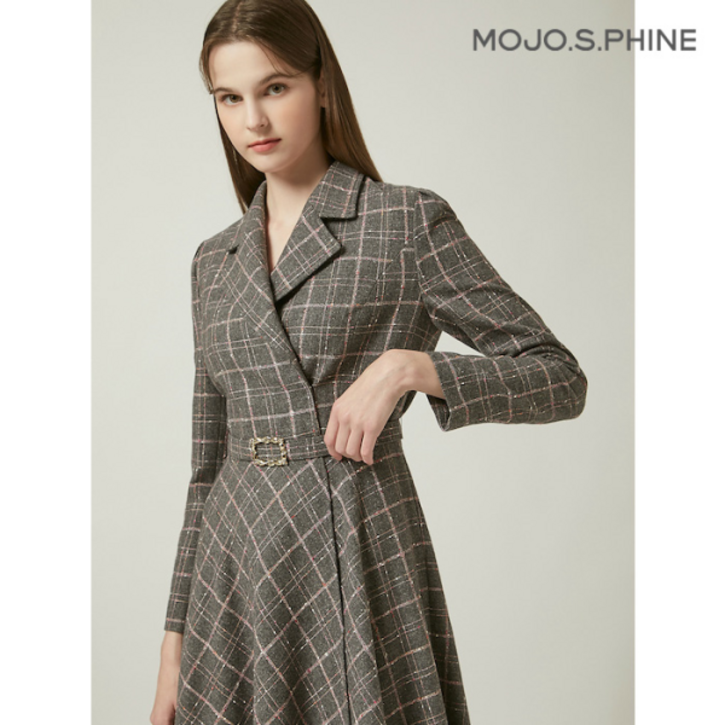 모조에스핀 벨티드 플레어 원피스 CHJ233MSE017DH1410421