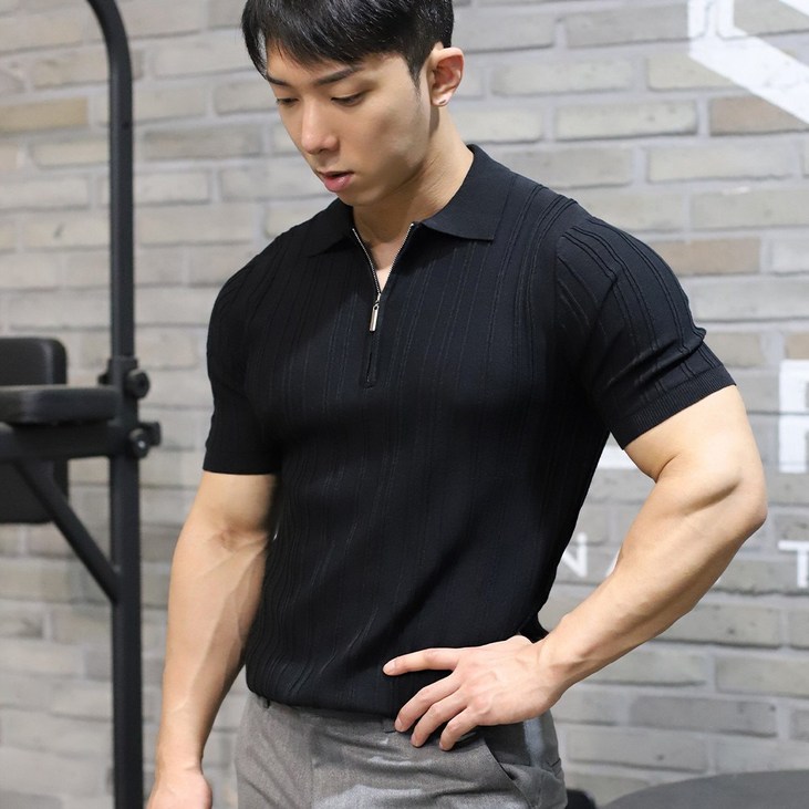 레그데이 남자 머슬핏 크롬 반집업 카라 반팔 니트 2COLOR 레그데이 남자 머슬핏 크롬 반집업 카라 반팔 니트 2COLOR