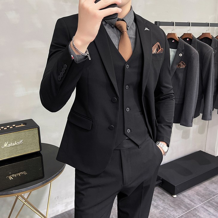 Enyofe 남성용 투버튼 캐주얼 쓰리피스 정장세트 수트세트 재킷조끼바지 봄여름 면접 결혼식 하객 세트 3컬러