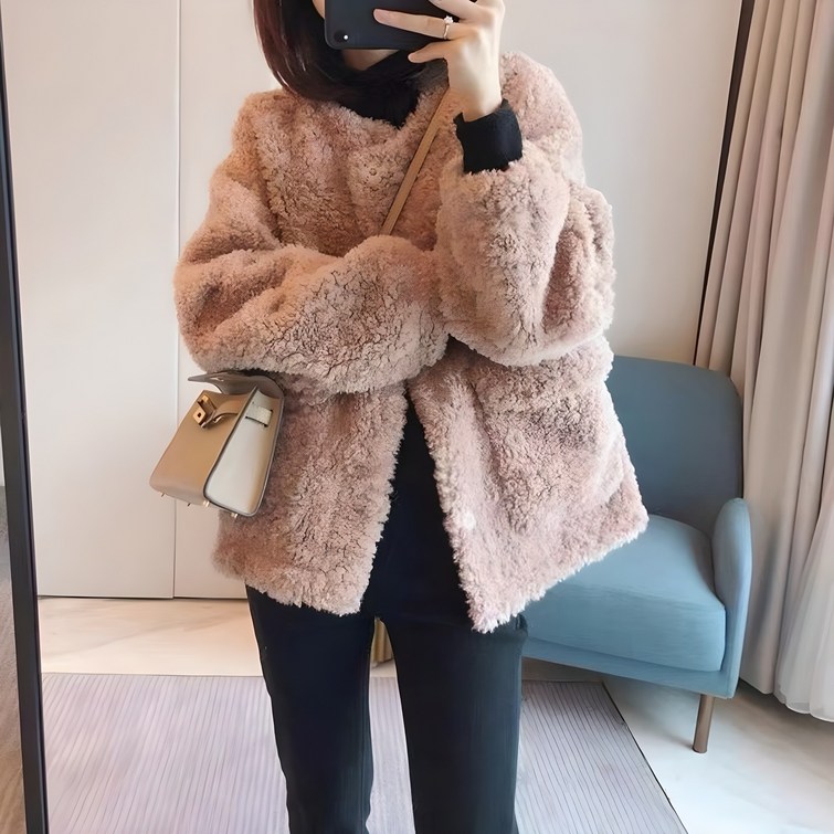 ROYALBELLE 여성 데일리 소프트 뽀글이 재킷 포켓 오버핏 우아한 트렌디 숏 코트 V110764 ROYALBELLE 여성 데일리 소프트 뽀글이 재킷 포켓 오버핏 우아한 트렌디 숏 코트 V110764